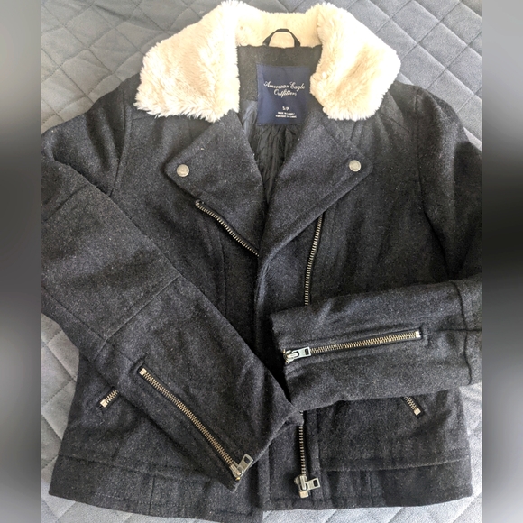 American Eagle Outfitters Women's Wool Blend Quilted Jacket - Picture 2 of 13